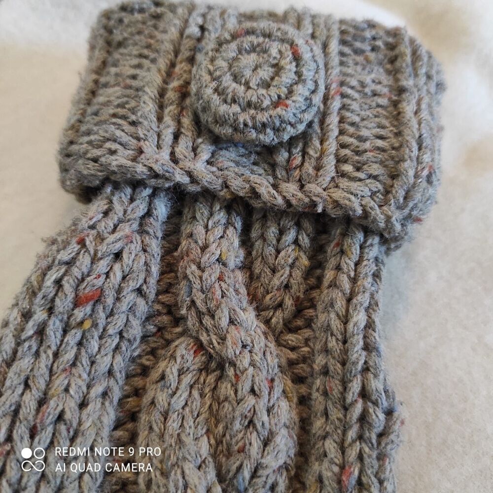 GAP Hand Knit Cable Mittens Women S/M Heather Gray Wool Blend Winter Gloves - Picture 6 of 13